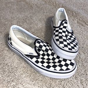 black and white checkered vans